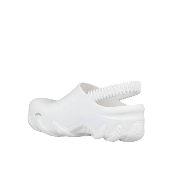 NEW GCDS WHITE MEN\'S CLOGS SIZE 41/7-8